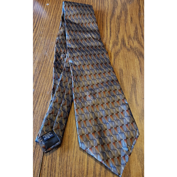 Van Heusen Men’s Tie with Brown Geometric Square Pattern With Stripes - Picture 5 of 6